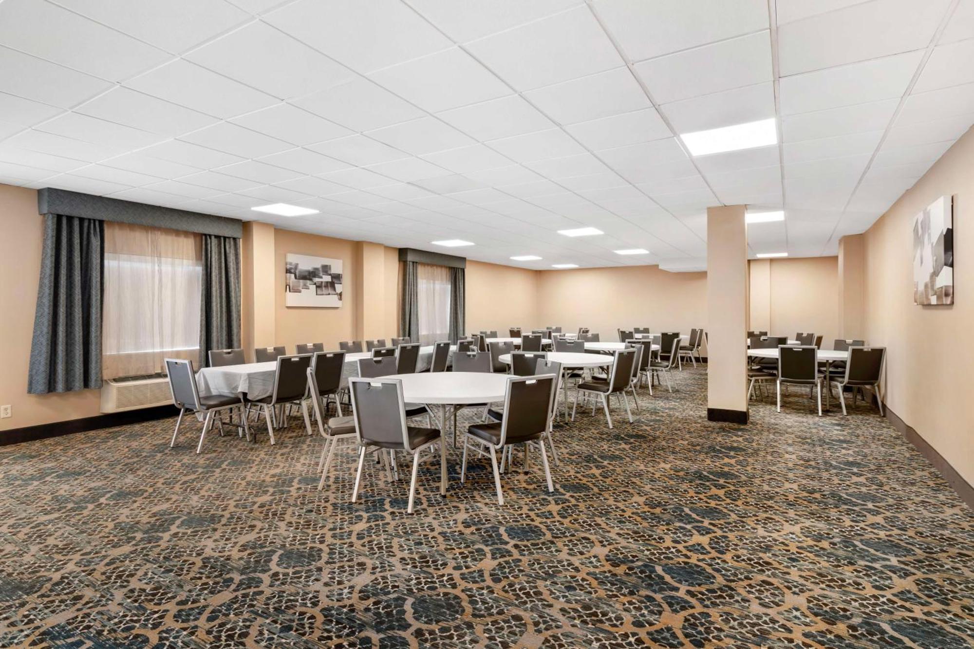 Best Western Plus Landmark Inn Laconia Zewnętrze zdjęcie